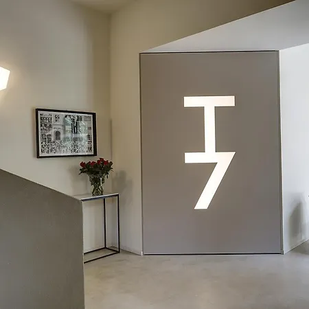 Casa de hóspedes T7 *
