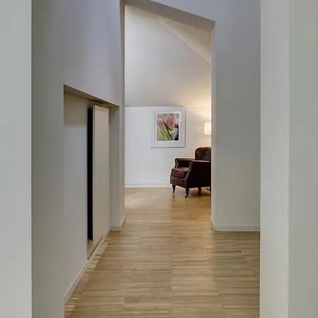 T7 ゲストハウス ミラノ