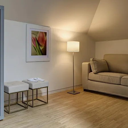 T7 ゲストハウス ミラノ